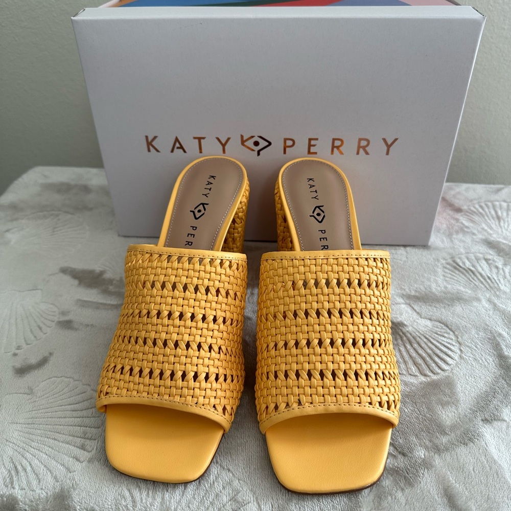 Katy Perry Collections Yellow Woven Women's Shoes